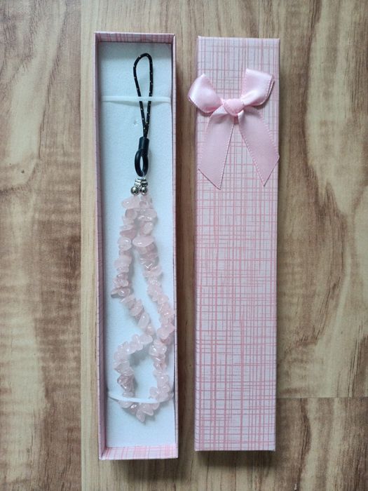 EMSea Zawieszka do telefonu z kruszonym kamieniem