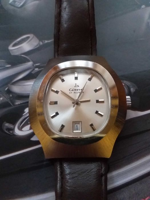 relogio cisne corda manual