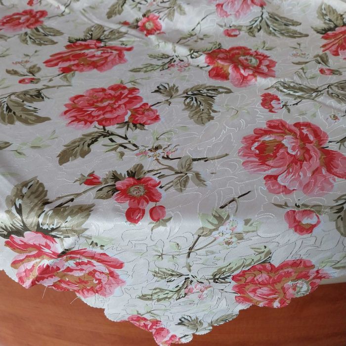 Obrus do kuchni pokoju 140x160 kolory wzory