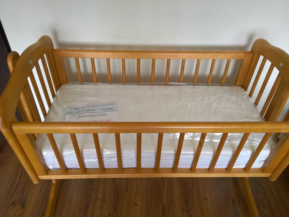 Łóżeczko dziecięce kołyska drewniane