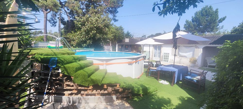 Arrendo ao ano Moradia V4 na Aroeira