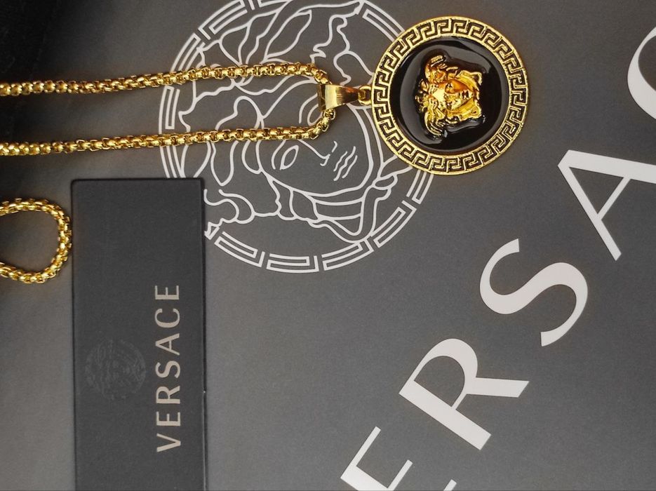 підвіска -кулон Версаче з медузою