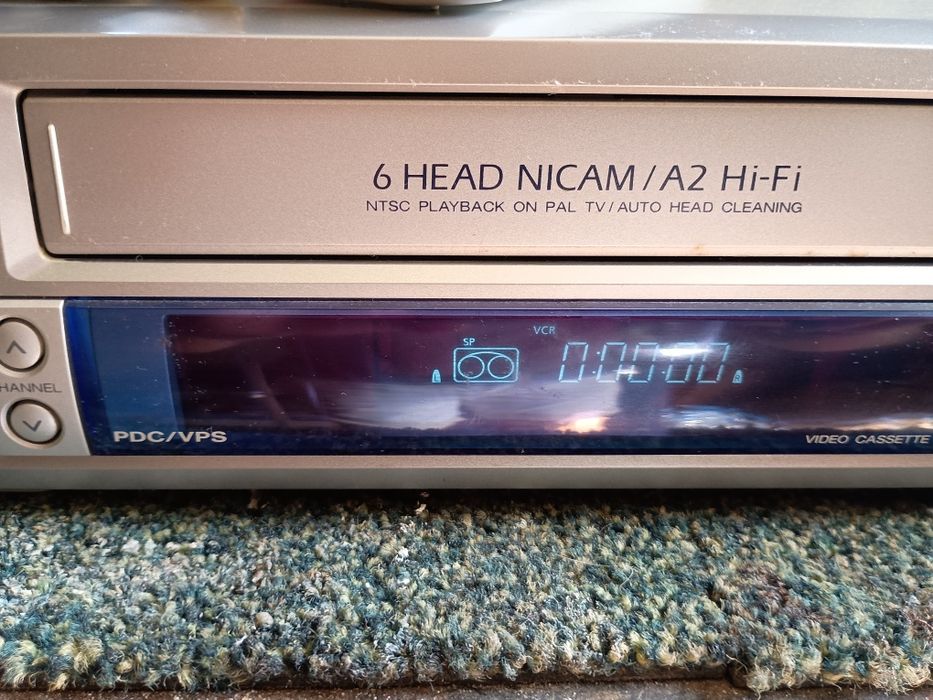 Magnetowid Aiwa HiFi Show View 6 glowicowy