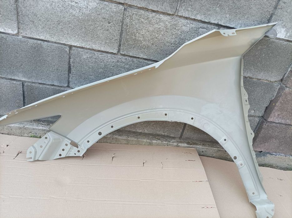 Крила праве і ліве мазда сх5 кф