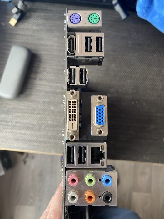 Материнська плата intel 1156 MSI h55m-e33