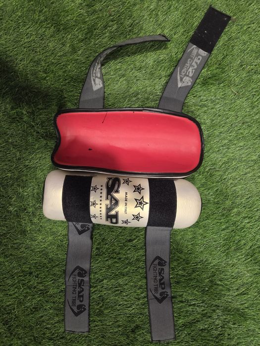 Ochraniacze na piszczele SAP