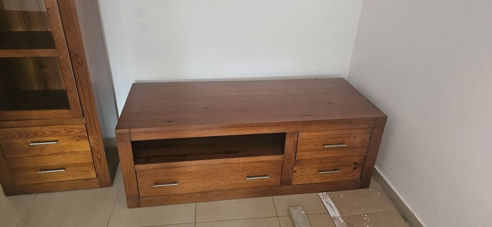 Móveis de sala maciços