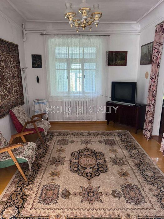 Продаж будинку з власним виходом до річки в Ракетному Урочищі! Перша лінія