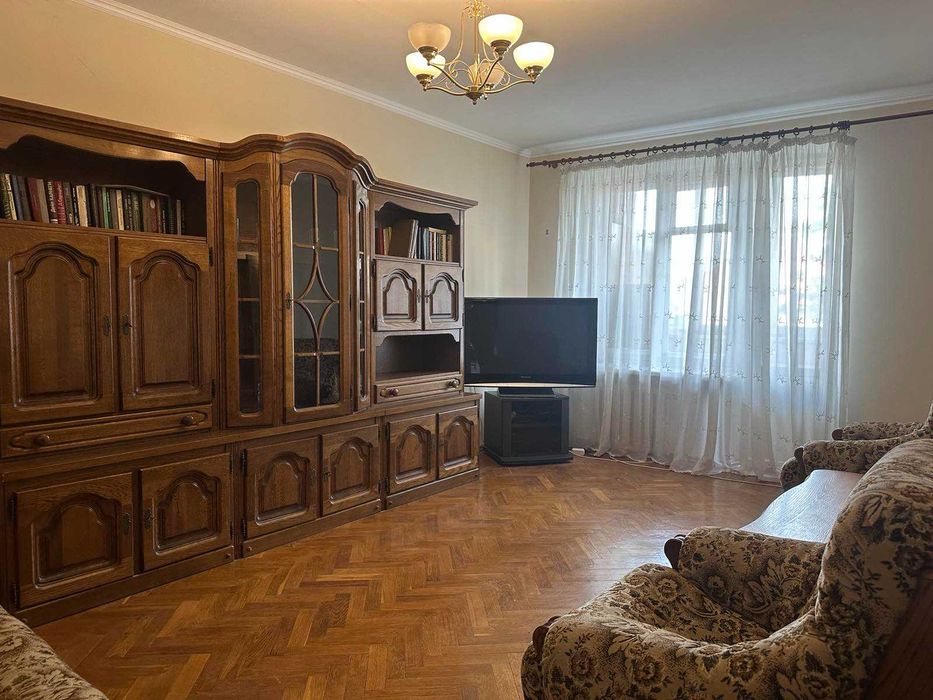 Продаж 2 кімнатної квартири покращеного планування в центрі міста