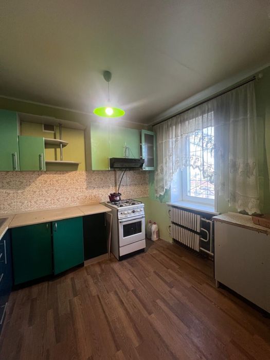 Продам 4х ком.квартиру ул.Рекордной,44 квартал