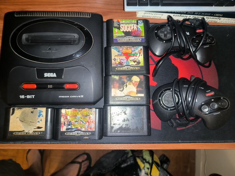 Sega Megadrive 2/ 2 comandos e jogos incluindos