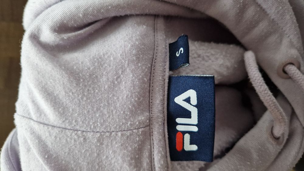 Dres dziewczęcy z kapturem fioletowy Fila rozm. S