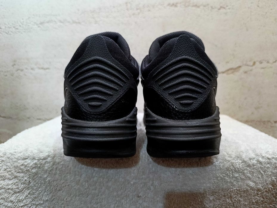 Wysokie sneakersy NIKE JORDAN MAX AURA 5 r.38,5 stan bardzo dobry