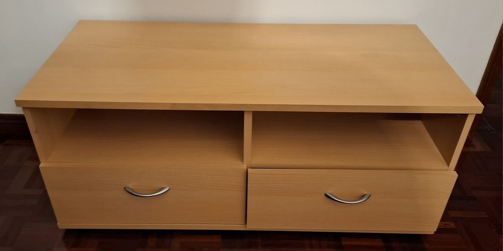 Movel para TV com arrumação