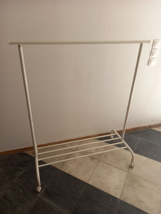 Suporte para Cabides