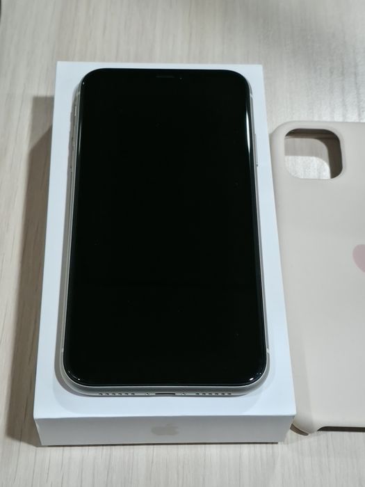 Продам IPhone 11, батарея 93%!!