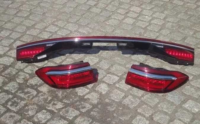 Audi A8 D5 4N Ліхтарі задні