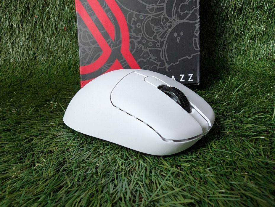 Горбата Ajazz aj179 / paw3395 топовий сенсор