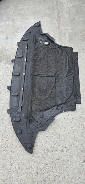 Osłona silnika dolna płyta Audi Q5 8R