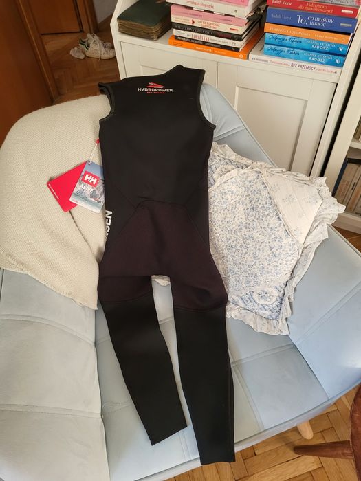 Nowa pianka Helly Hansen 116 cm / 6 lat neopren, żeglarstwo, windsurfi