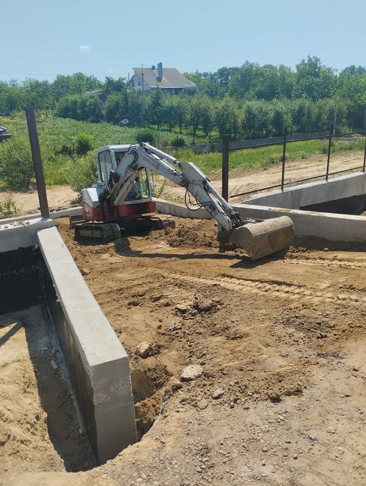 Фундамент под домома и заборы