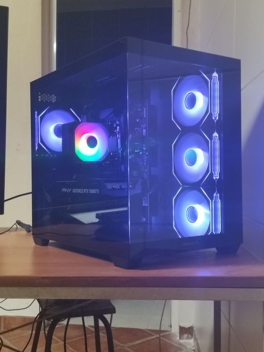 pc gaming - ryzen 7 8700F - RTX 5060 TI