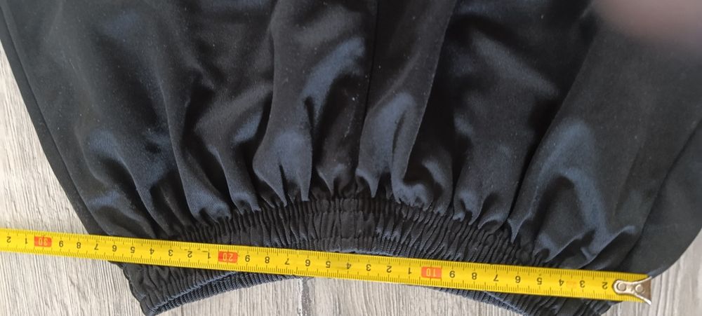 Czarne spodenki Puma rozm 140-146