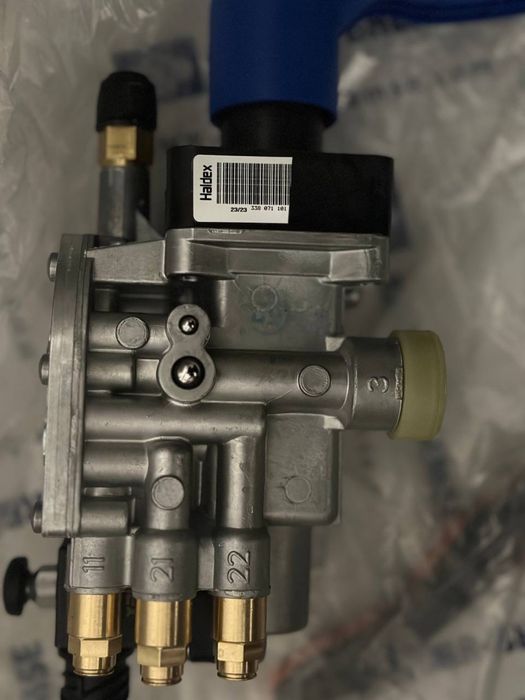 Кран платформи H338071101 haldex