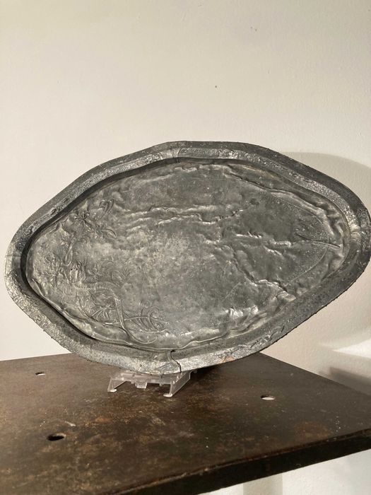 Francuska taca do koktajli w stylu secesyjnym