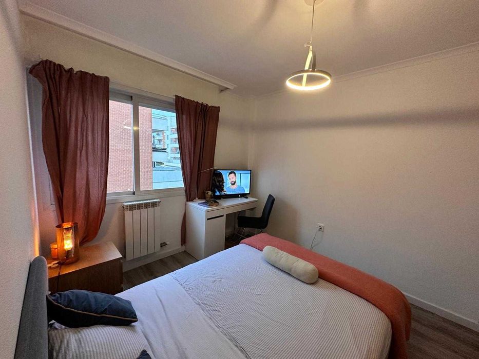 Quarto com Casa de banho privada em Alhos Vedros