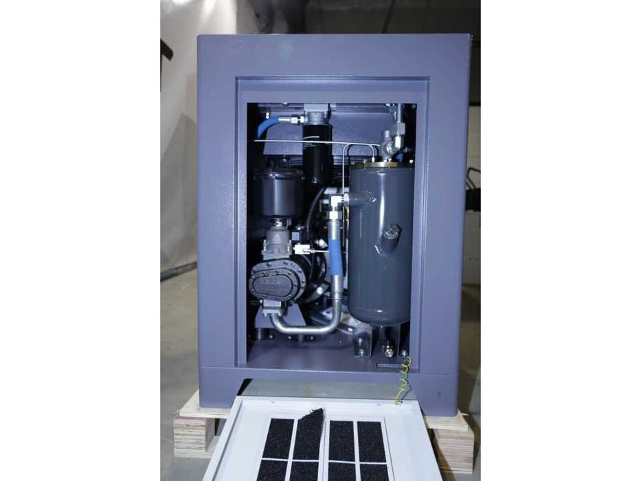 Гвинтовий компресор Mast SH-15 inverter 12BAR