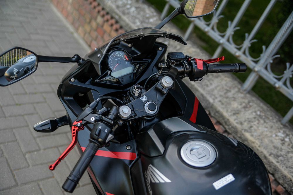 Honda cbr 300r 2019  рік