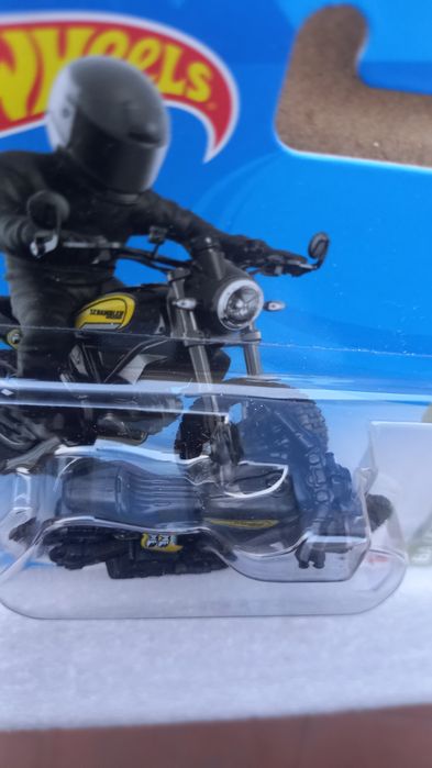 Ducati Scrambler hot wheels 2021 Mooneyes