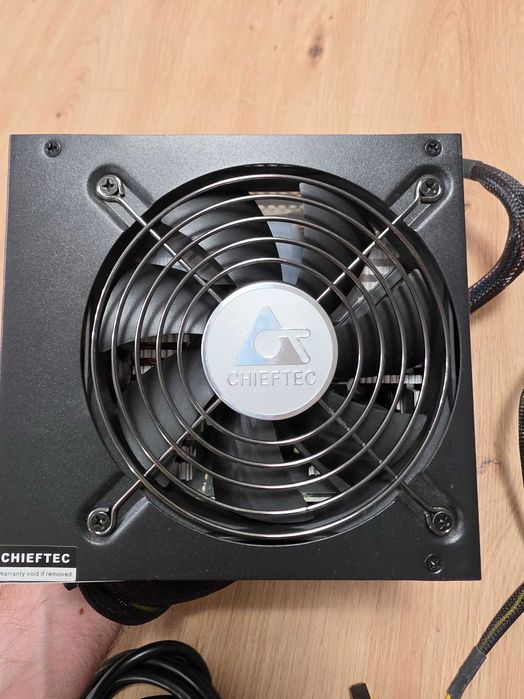 zasilacz Chieftec 750W