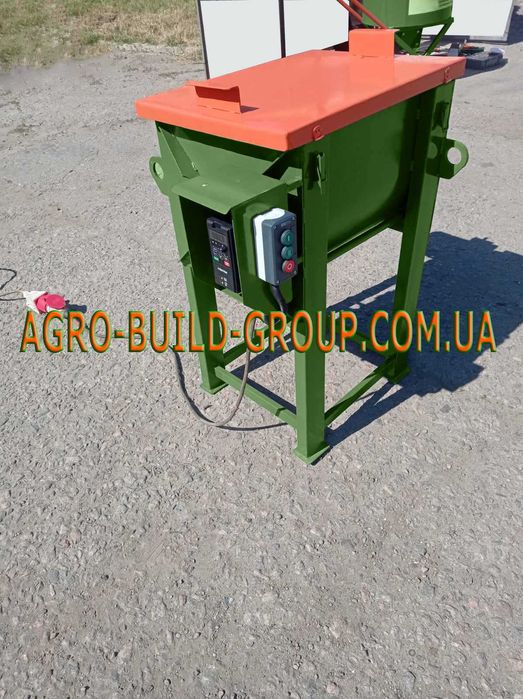 Кормозмішувач, шнековий змішувач, шнековый смеситель, кормосмеситель