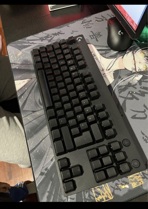 Teclado Mecânico Logitech G PRO TKL -RGB