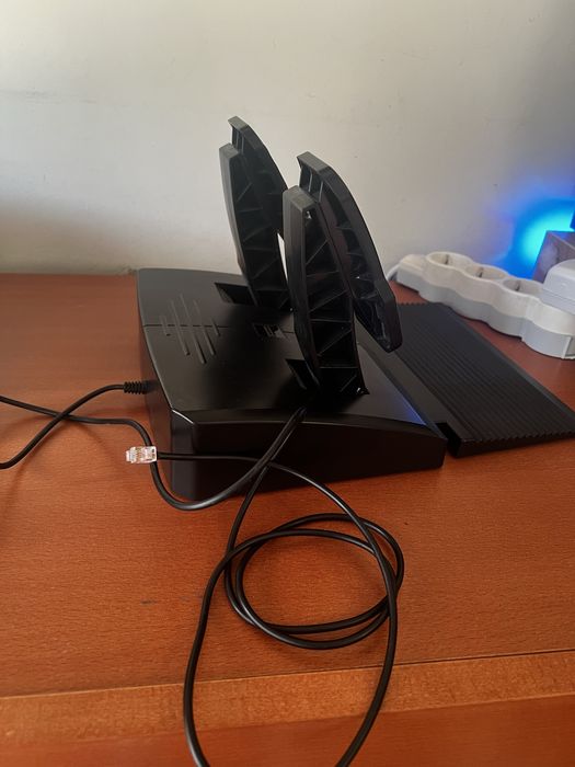 Volante HORI Racing Wheel Apex (PS4 - Preto)