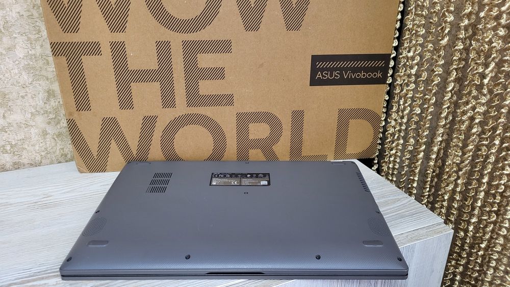 Ноутбук asus m509d