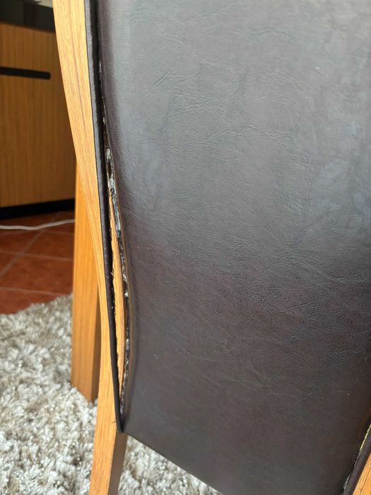 Mesa de jantar + 6 cadeiras