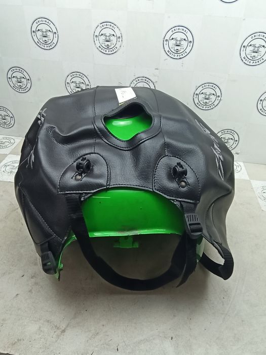 Capa depósito Honda Hornet