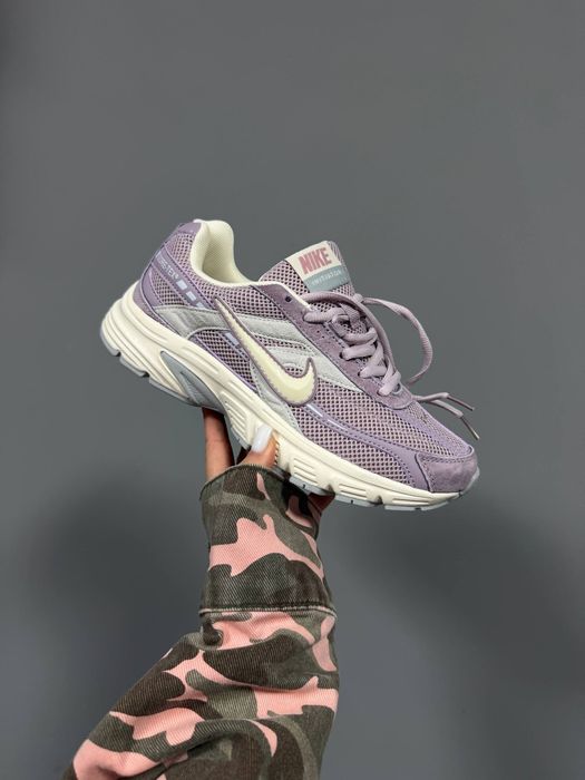 NIKE INITIATOR (7 різних кольорів)