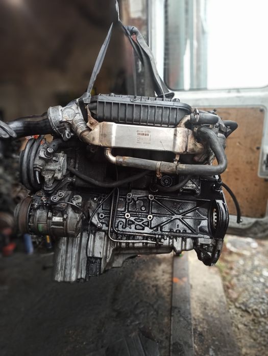 Двигун мотор двигатель w211 w203 ml163 Sprinter 2.7 CDI 6120110201