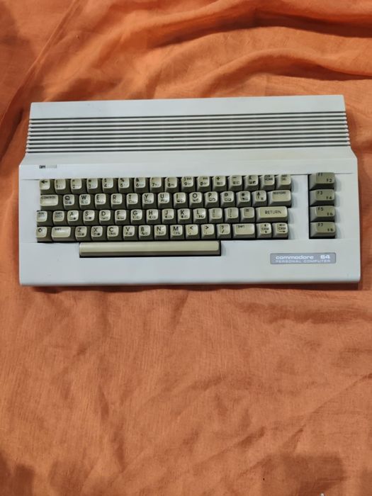 Commodore 64 oryginalne defekt