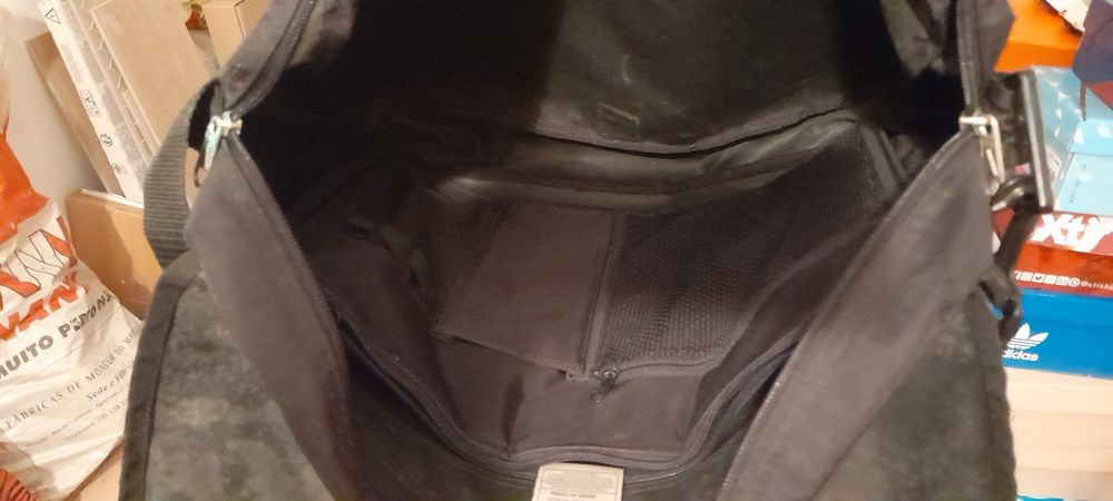 Sacos/Mochilas de ombro Nike e Urban