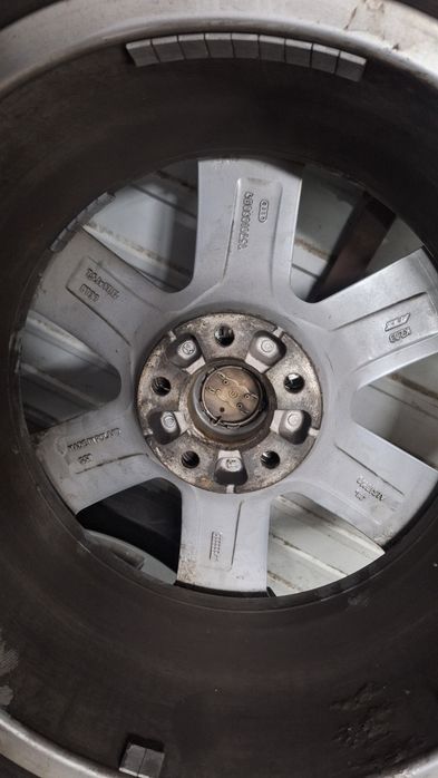 Felgi Audi  7,5 x 17 " Et 37  5x112