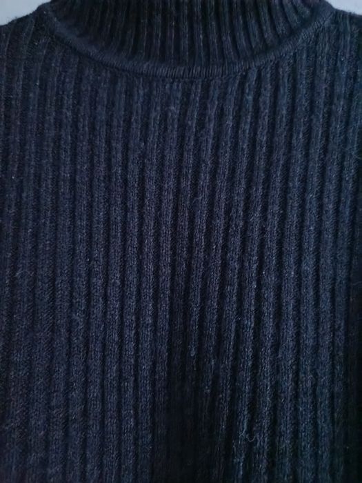 Продам мужские свитера.