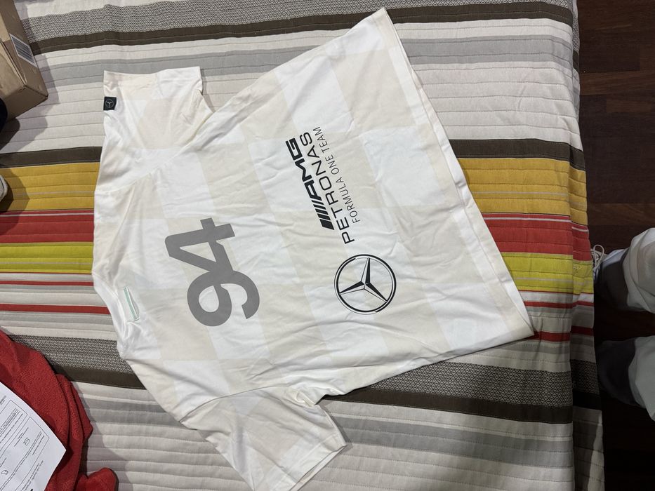 Bad Bunny x Mercedes AMG Petronas F1 Team – T-Shirt