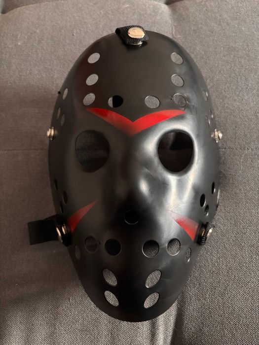 Máscara sexta feira 13 nova