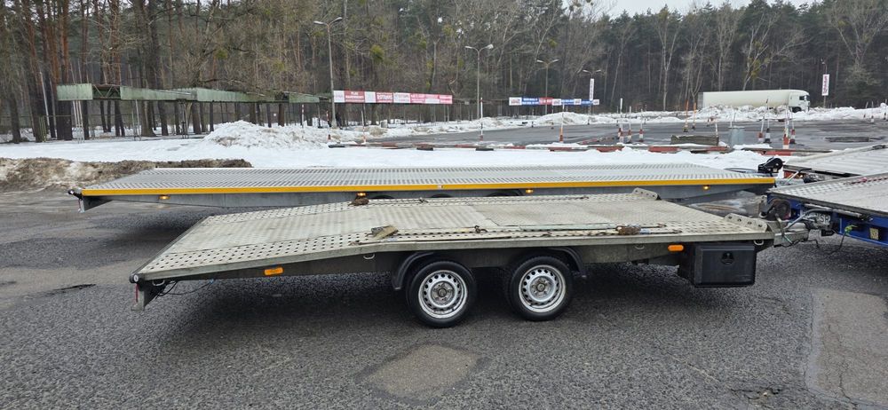 Wynajem przyczepy pojedyńczej dwuosiowej o DMC 2 700 kg