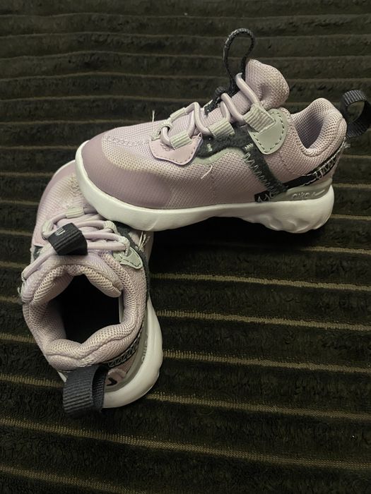 Детские кроссовки nike